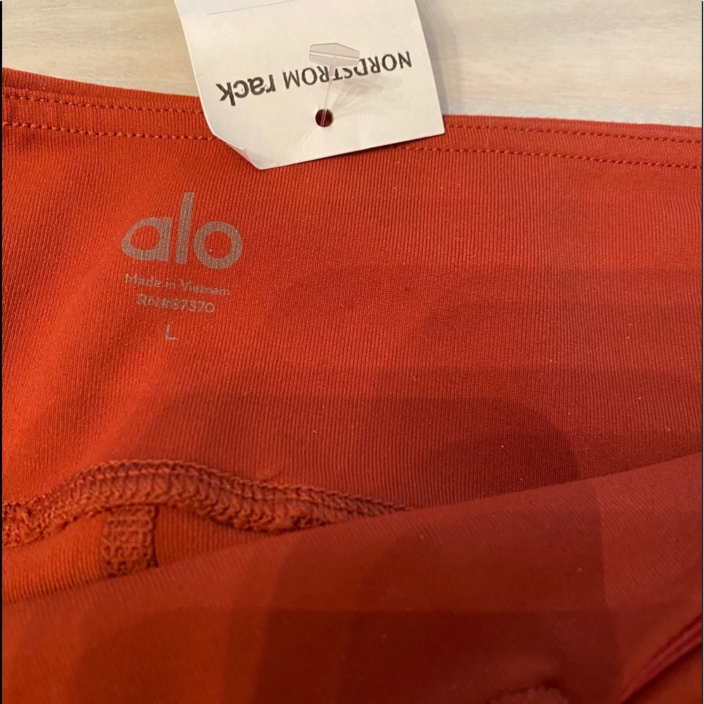 NWT Alo yoga entwine legging cutout large - Picture 3 of 9
